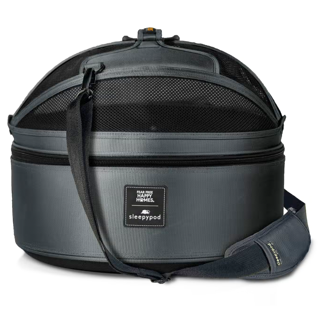 Coco & Pud Sleepypod Pet Carrier - Charcoal Grey