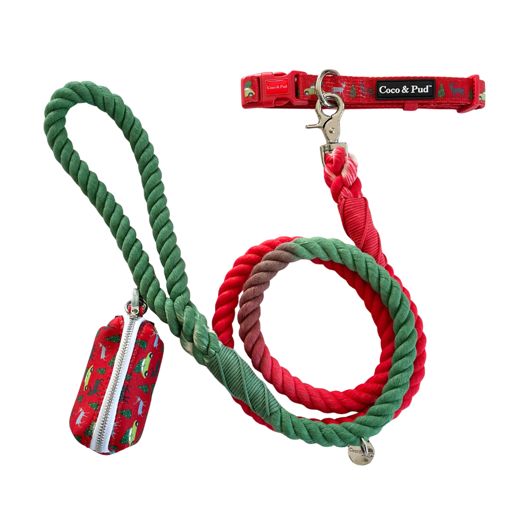 Coco & Pud - Deck The Paws Christmas Walk Set - A red and green Christmas rope dog leash with Deck The Paws collar and a matching zippered  Deck The Paws Waste Bag Holder bag with a Christmas print