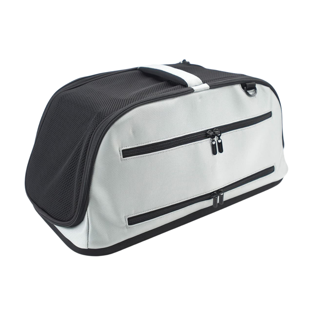 Coco  Pud Sleepypod Pet carrier reverse side - Glacier Silver